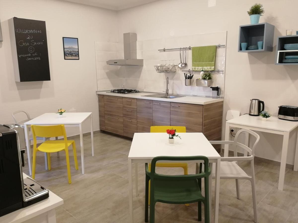 مبيت وإفطار نابولي Casa Sanni المظهر الخارجي الصورة